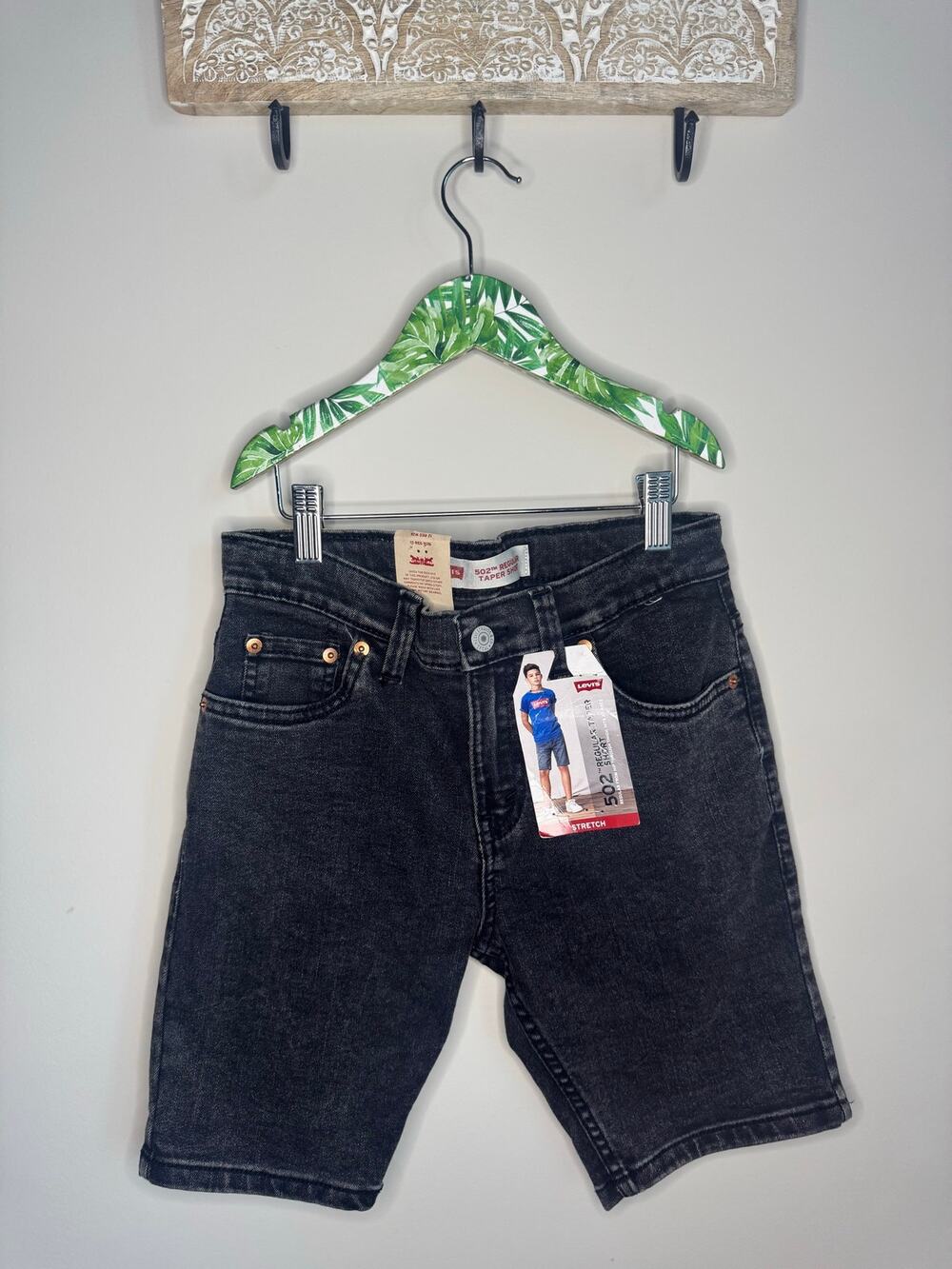 Levi's 502 Regular Taper Black Shorts sz 12